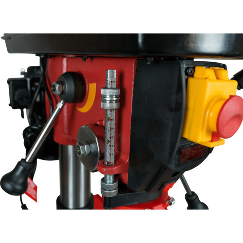 Furadeira de bancada eletr�nica 1/2 hp com mandril 5/8