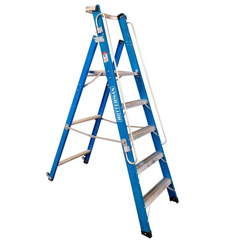 Escada plataforma fibra de vidro 4 degraus 1,5 m com rodas e corrim�o - PAF150
