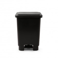 Lixeira pl�stica 25 litros com pedal - 13224