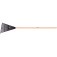 Vassoura pl�stica 18 dentes com cabo de 120 cm
